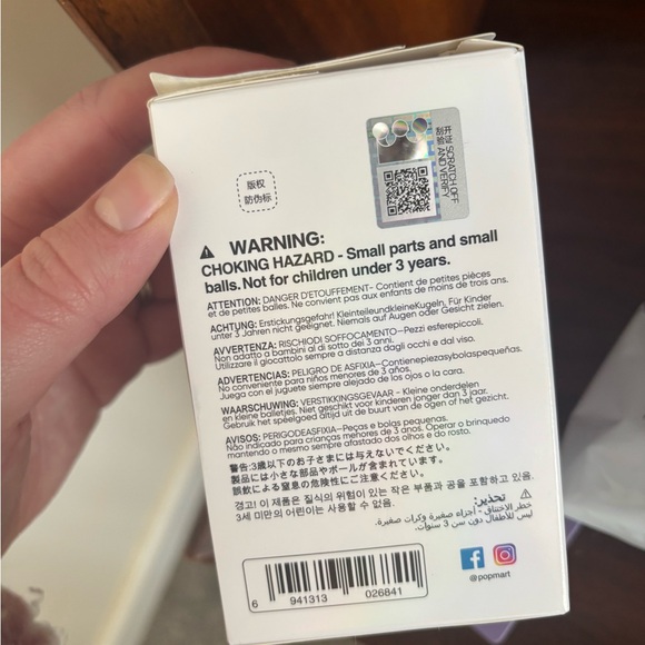 Disney Popmart Disney Mickey Remixed: Mickey Meets Pixar Chuckles - Picture 3 of 4